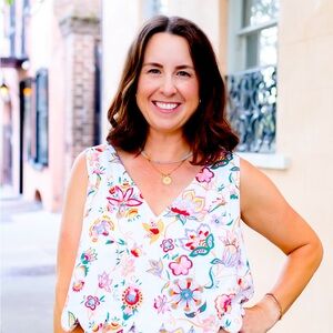 Meet your Posher, Liz